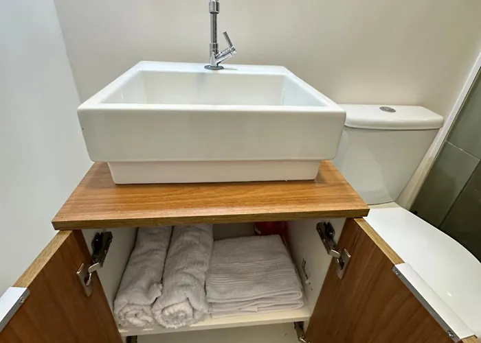 Apartamento Novo Todo Mobiliado Centro Da Capital Ao Lado Do Hospital Santa Casa *